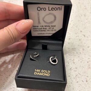 Oro Leoni mini 14k solid white gold hoops